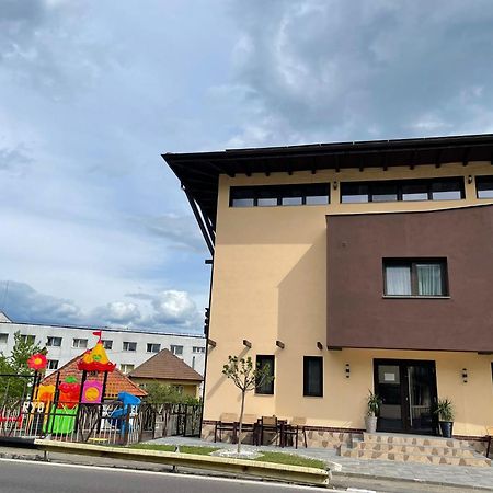 El Ryo 2 Hotel Călimăneşti Exterior foto