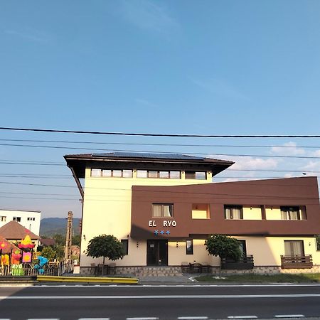 El Ryo 2 Hotel Călimăneşti Exterior foto
